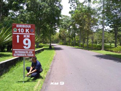 Monitoring dan Pengawasan Rambu Borobudur Marathon 10K